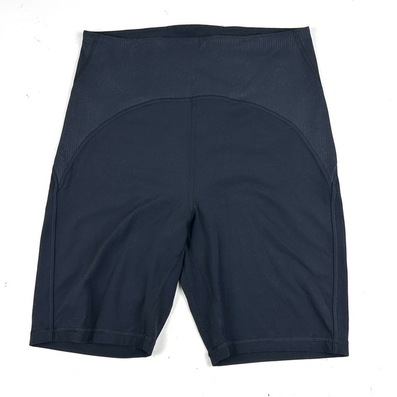 Lululemon Bike Shorts Size 10 Black High Rise Active Gym Workout - Picture 1 of 5